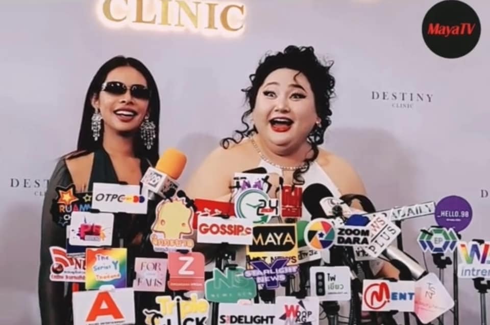 ” เอแคลร์  จือปาก” ตำนานบทใหม่แห่งการสัมภาษณ์